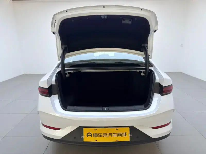 Qin PLUS DM 2025 Intelligent Driving Edition DM-i 120KM Superior Model — миниатюра 20