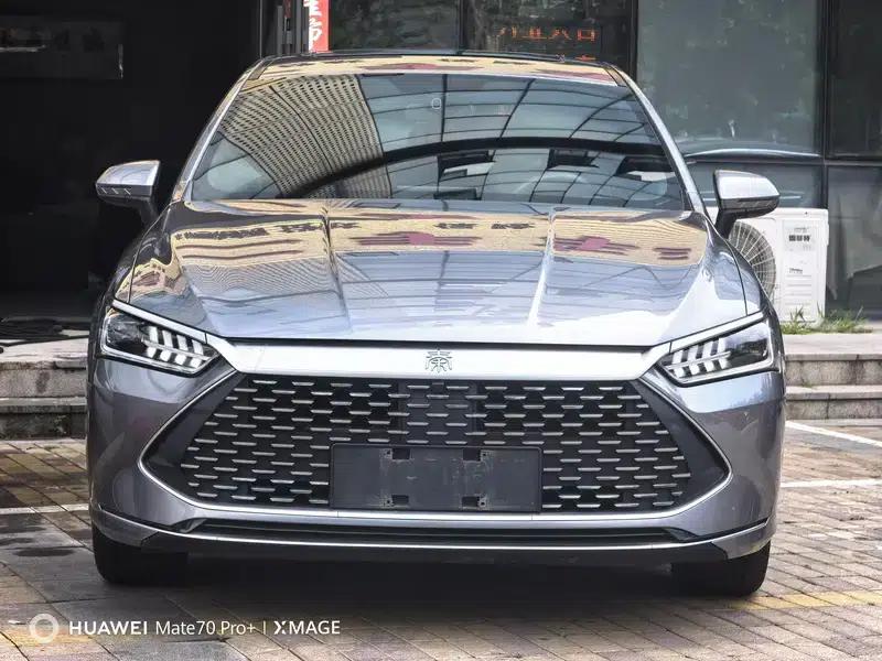 Qin PLUS DM 2023 DM-i Champion Edition 120KM Leading Model — миниатюра 2