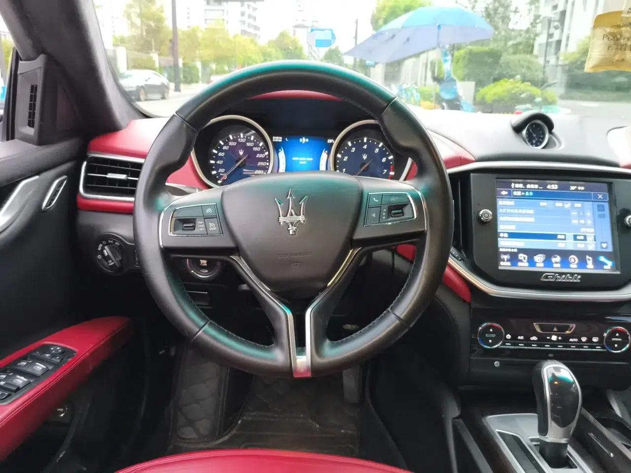 Maserati Ghibli 2014 3.0T Standard Edition — миниатюра 10