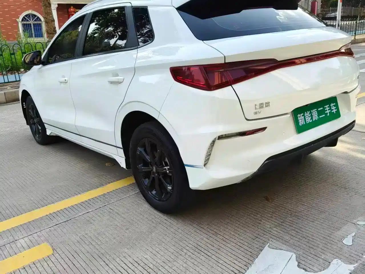 BYD e2 2021 Comfort Model — миниатюра 9