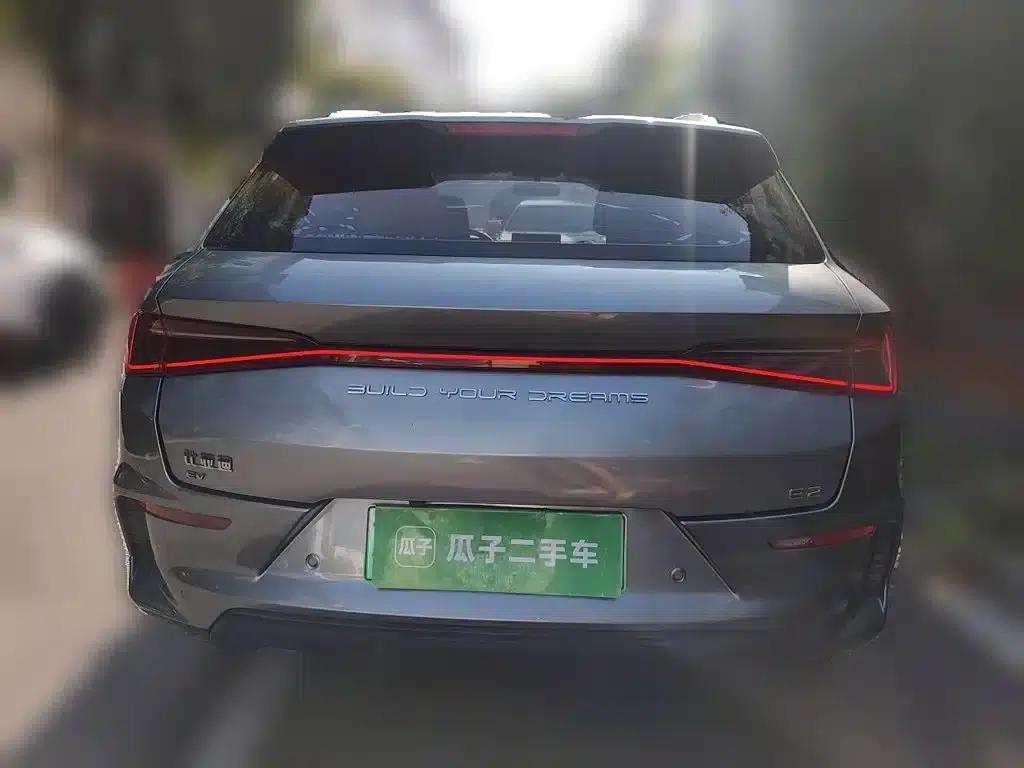 BYD e2 2021 Luxury Edition — миниатюра 3