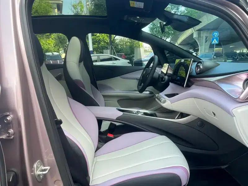 Dolphin 2021 Knight Edition — миниатюра 17