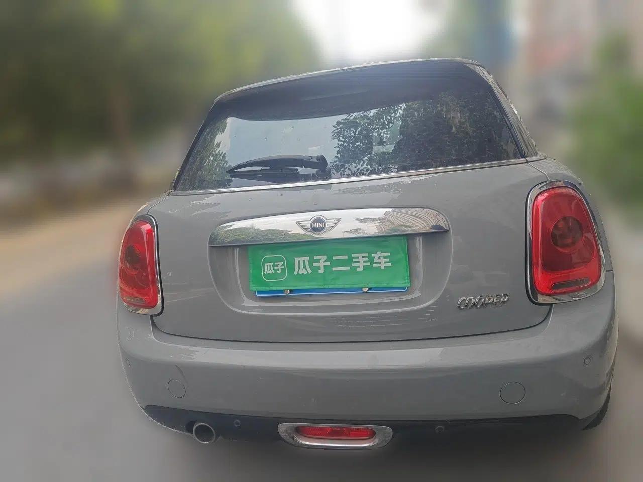 MINI 2015 1.5T COOPER Fun Five-Door Edition — миниатюра 5