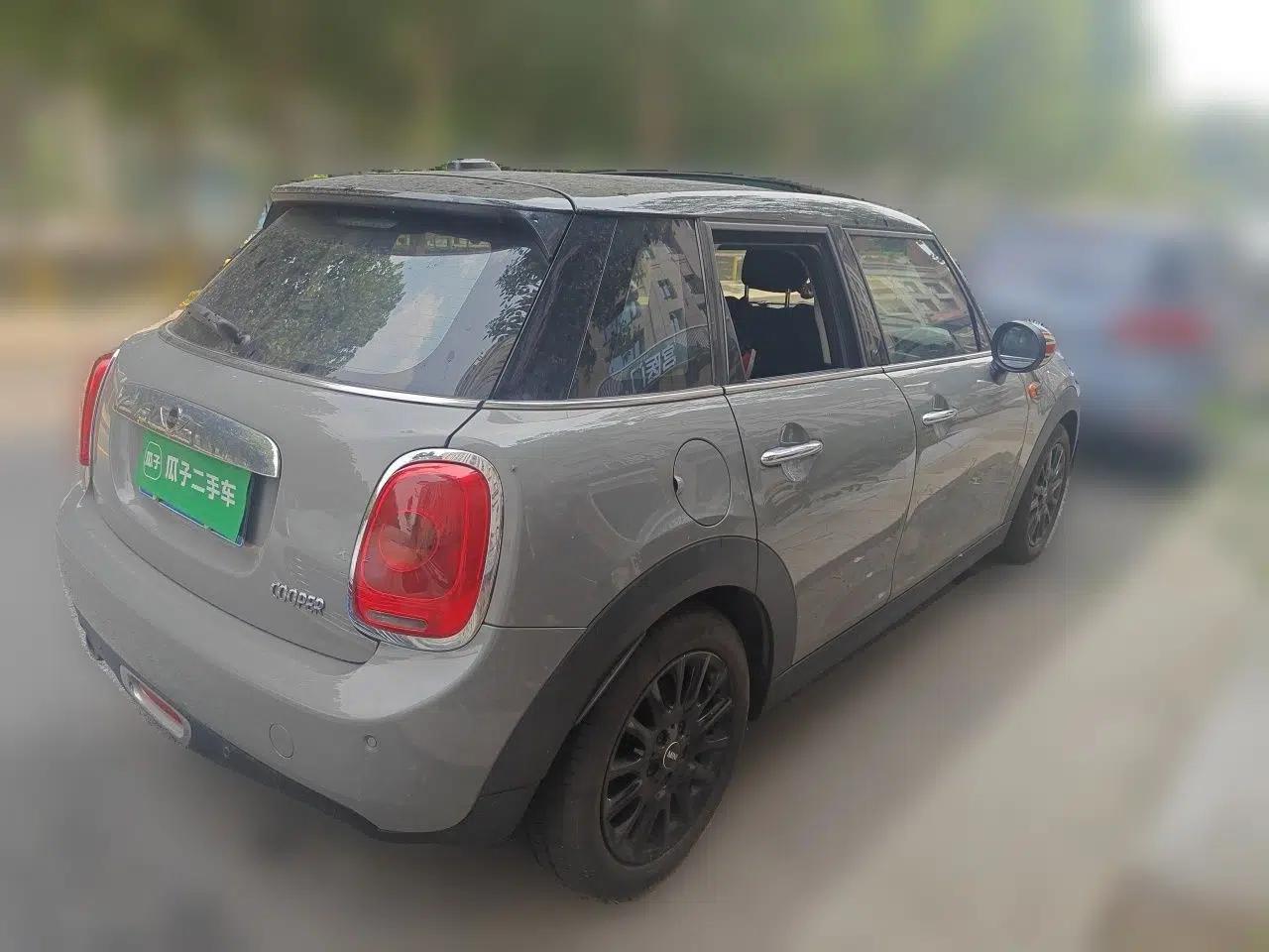 MINI 2015 1.5T COOPER Fun Five-Door Edition — миниатюра 6