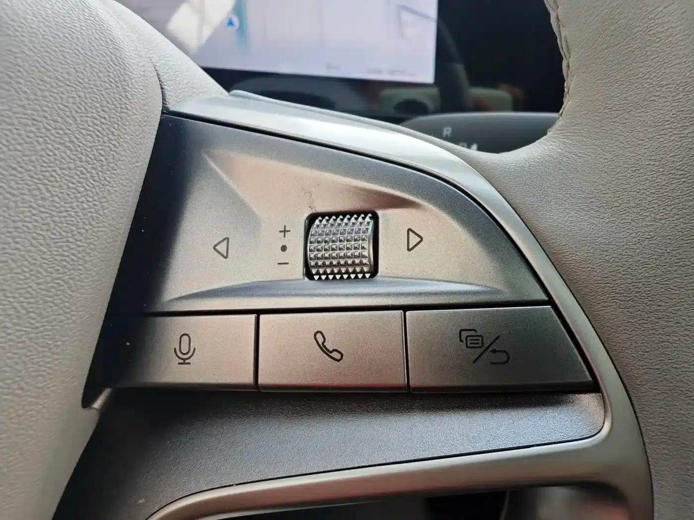 Hiace 06 2025 EV 520 Navigator Edition — миниатюра 20