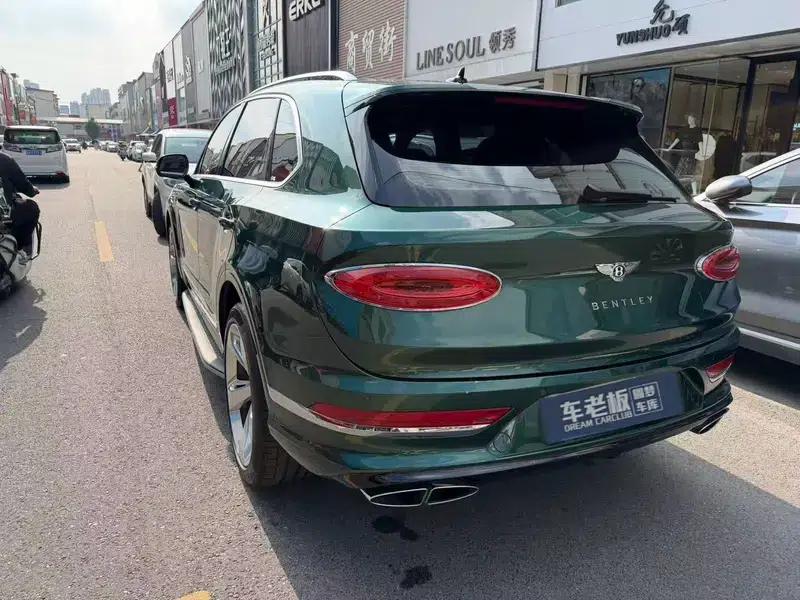 Bentayga 2021 4.0T V8 — миниатюра 4