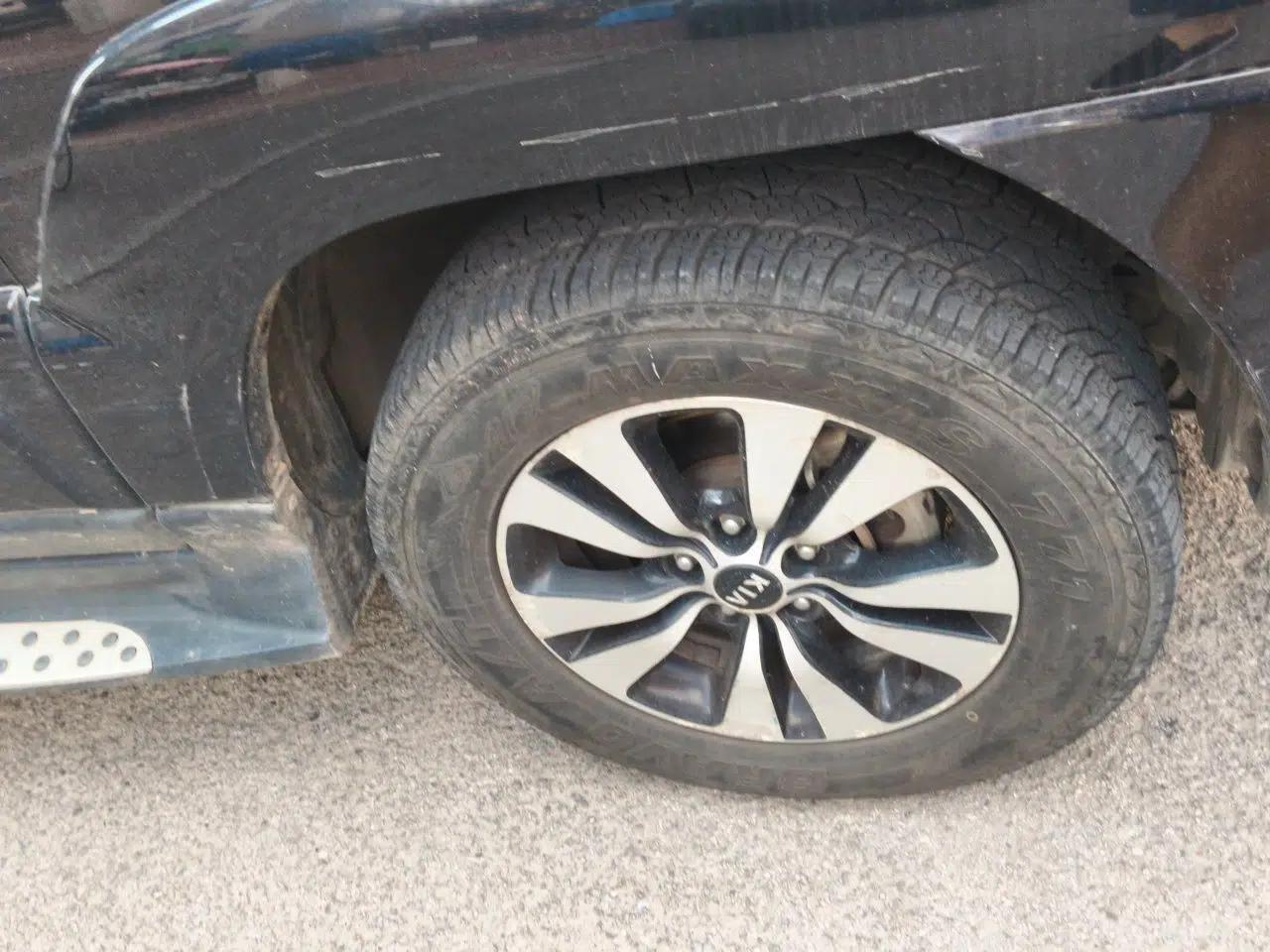 Kia Sportage 2013 2.0L Manual Two-Wheel Drive GLS — миниатюра 8