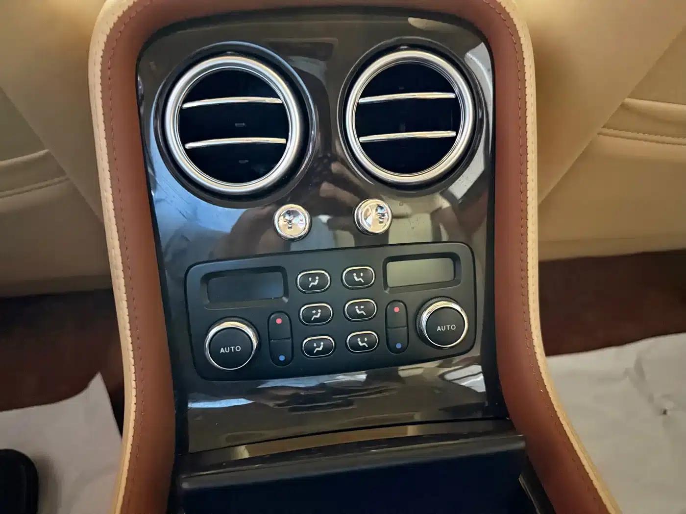 2010 Flying Spur Speed China 6.0T — миниатюра 13