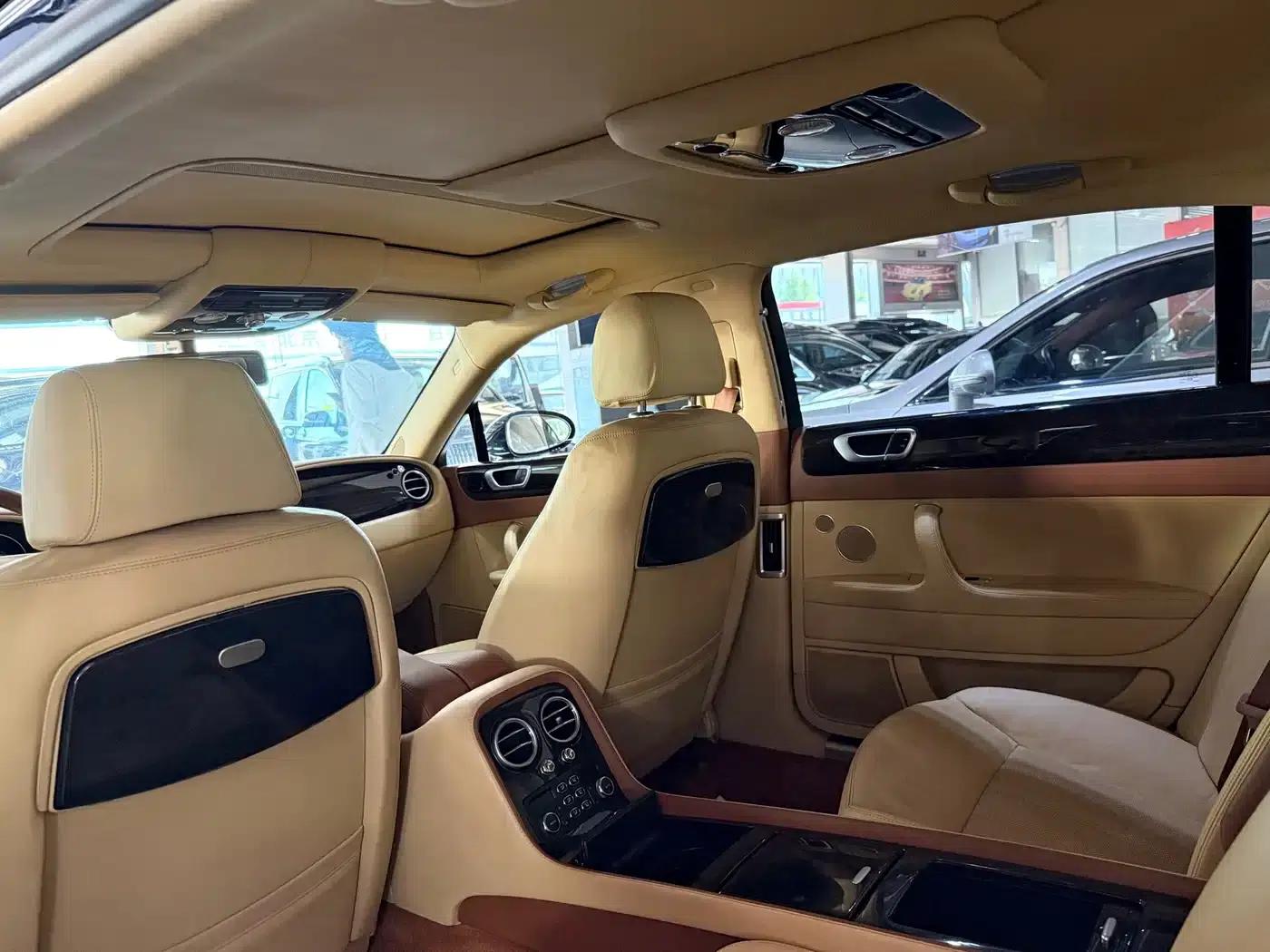 2010 Flying Spur Speed China 6.0T — миниатюра 17