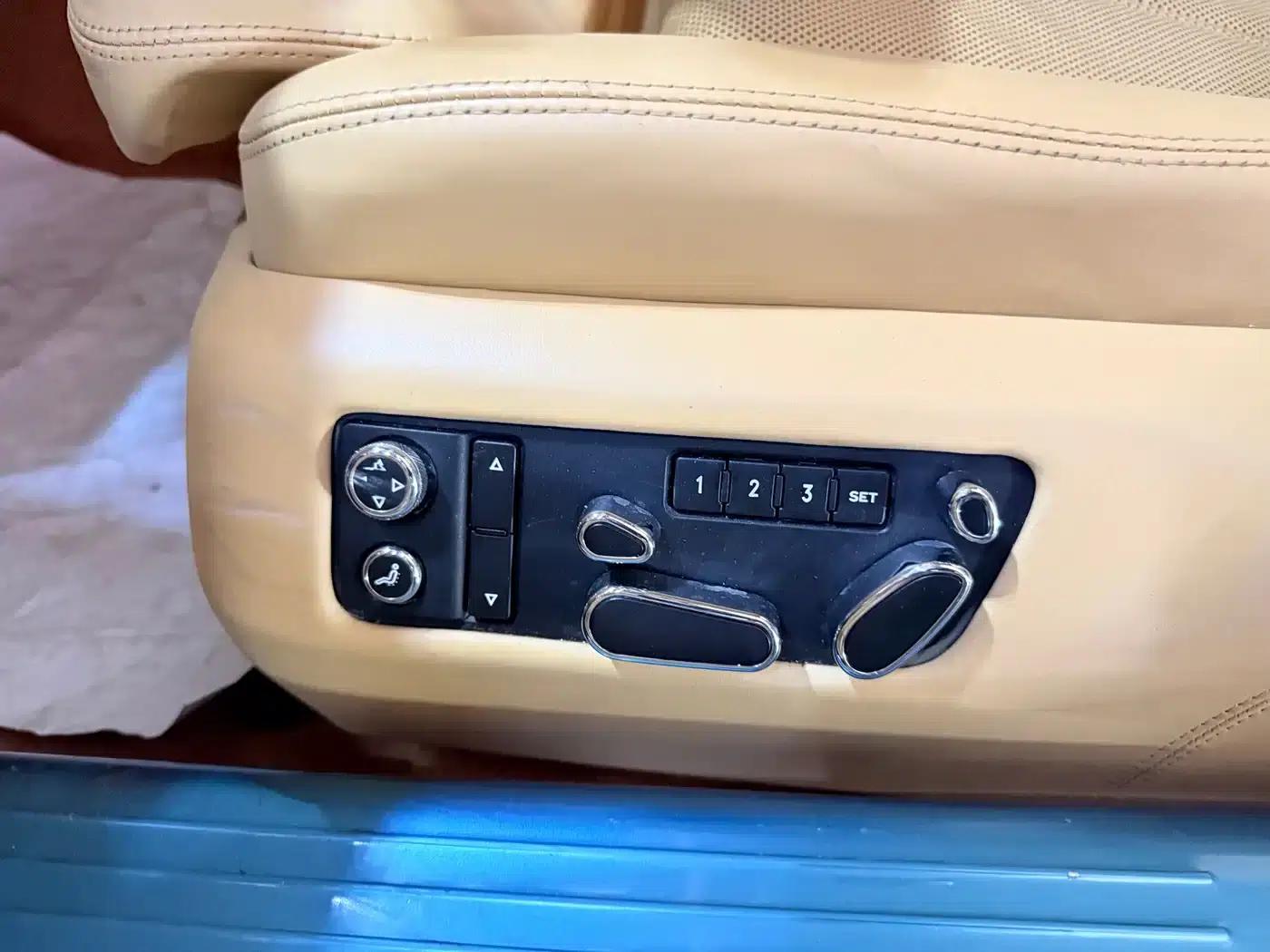 2010 Flying Spur Speed China 6.0T — миниатюра 8