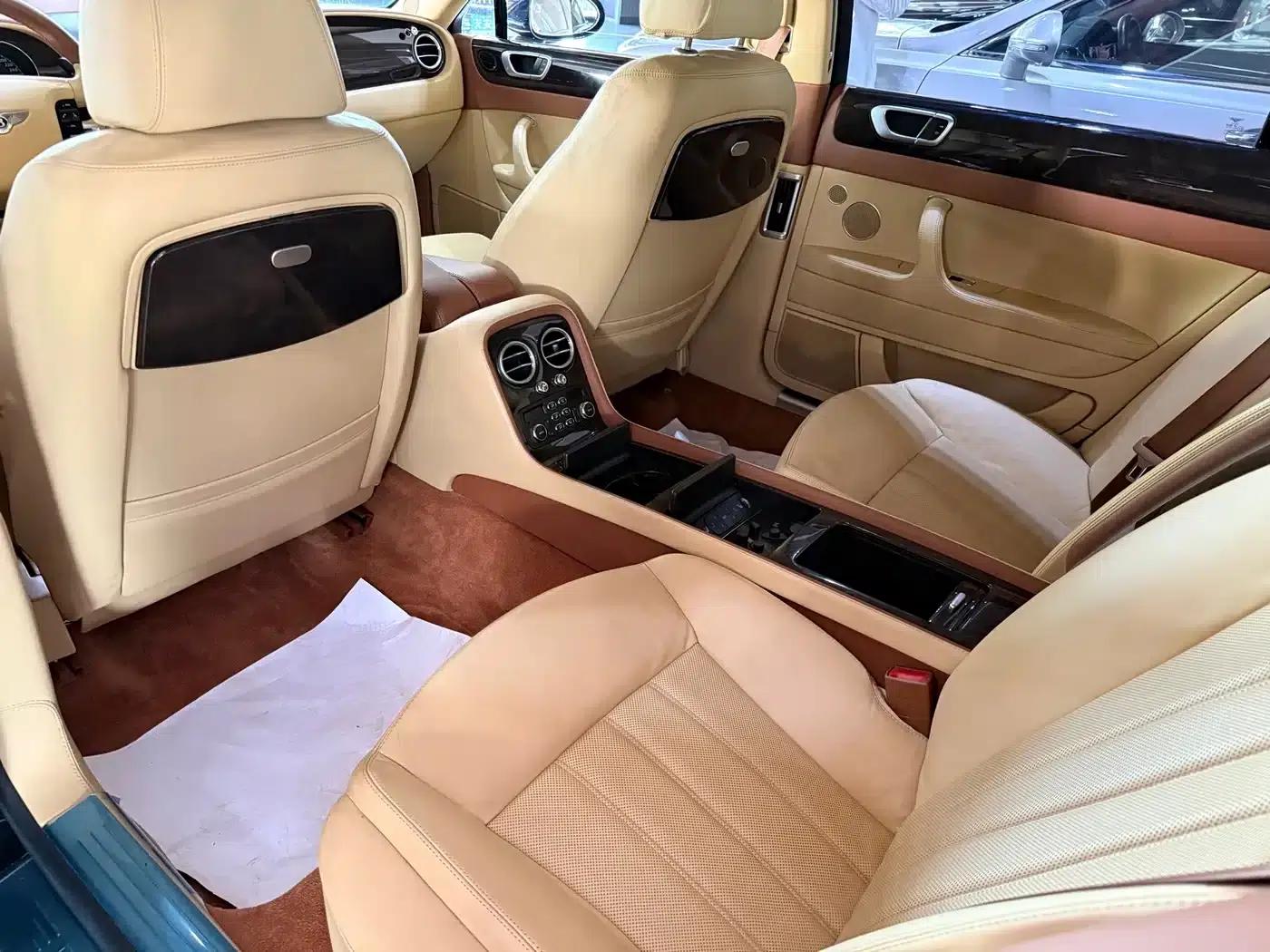 2010 Flying Spur Speed China 6.0T — миниатюра 9