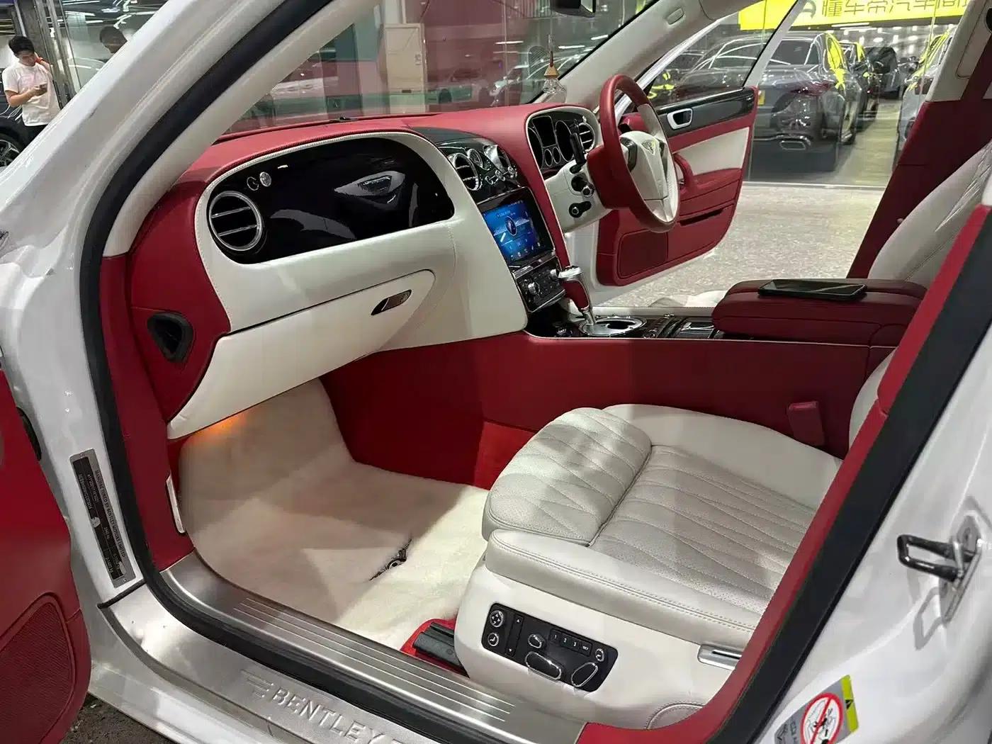 2010 Flying Spur 6.0T Five-Seater — миниатюра 3