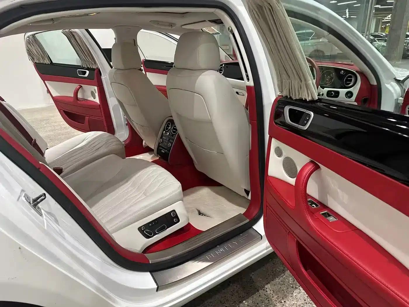 2010 Flying Spur 6.0T Five-Seater — миниатюра 5