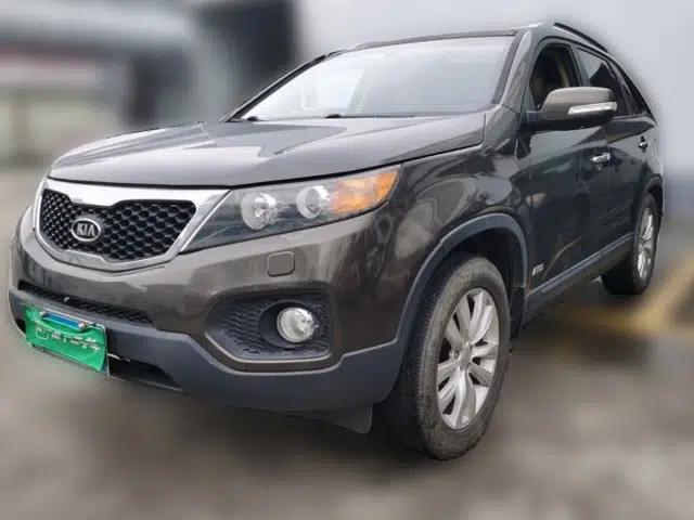Kia Sorento 2012 2.4L Gasoline Supreme Edition