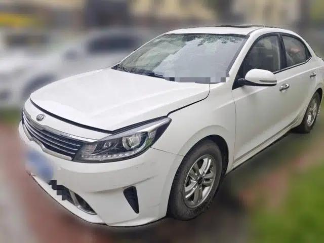 Kia Forte 2018 1.6L Manual Value Edition with Sunroof