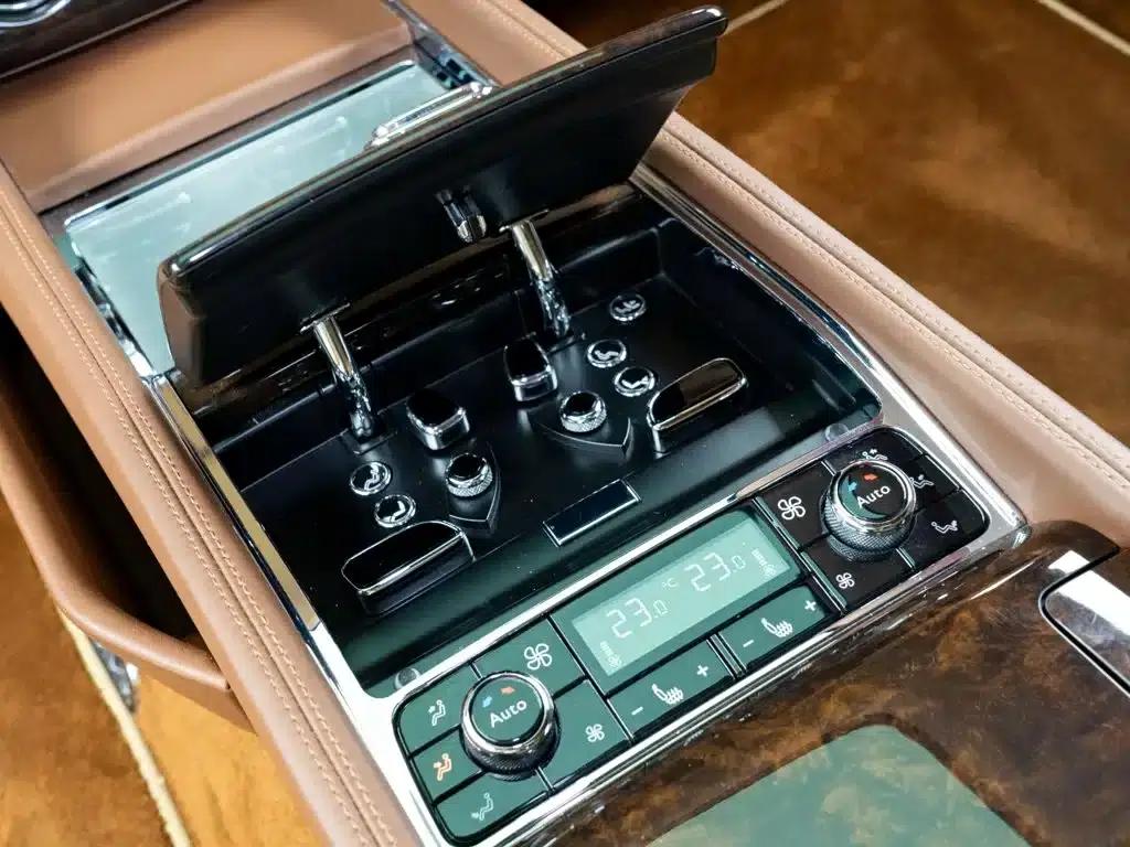 Mulsanne 2017 6.8T Long Wheelbase — миниатюра 15