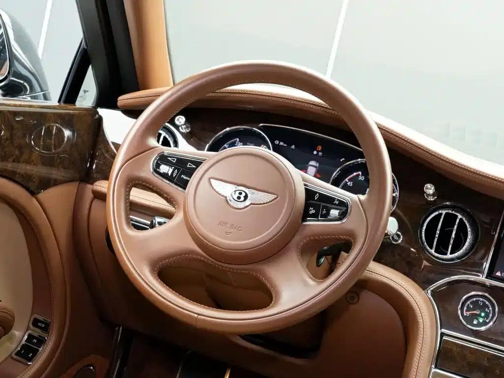 Mulsanne 2017 6.8T Long Wheelbase — миниатюра 17