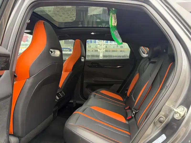 Changan UNI-V 2025 1.5T 500Bar Premium Sport — миниатюра 10