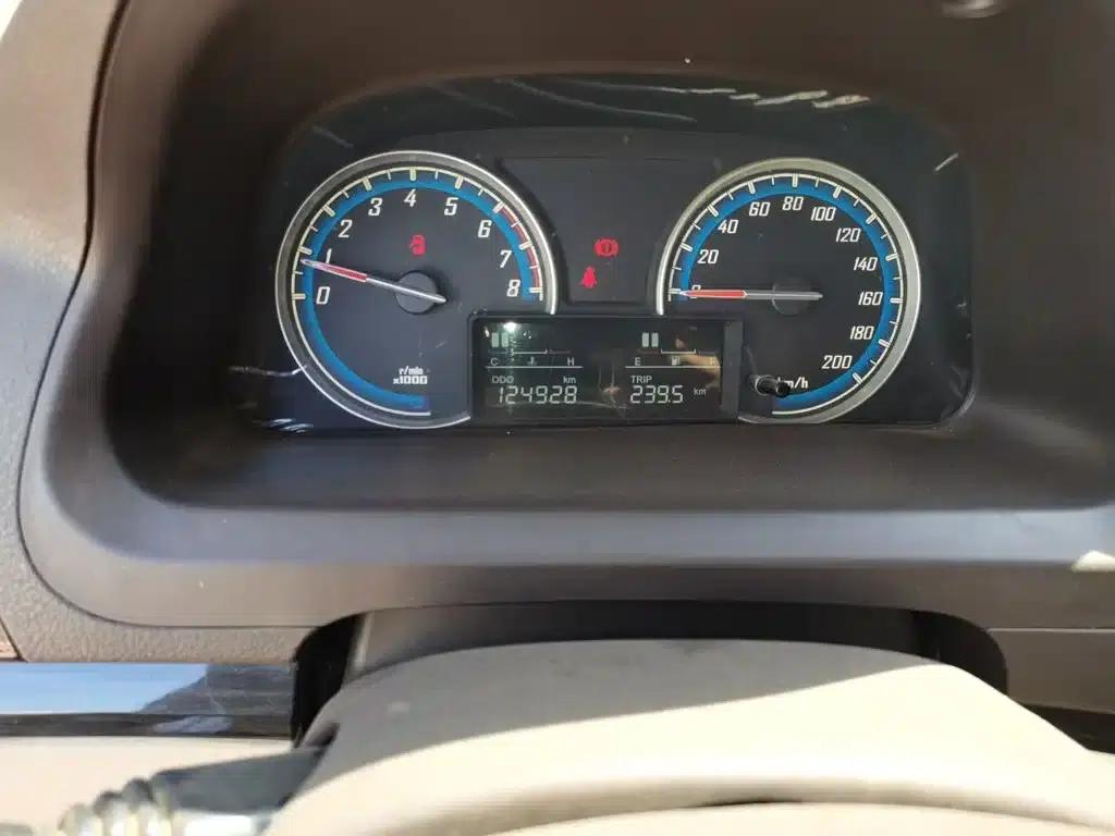 Baojun 730 2014 1.5L Manual Deluxe 7-Seater — миниатюра 5