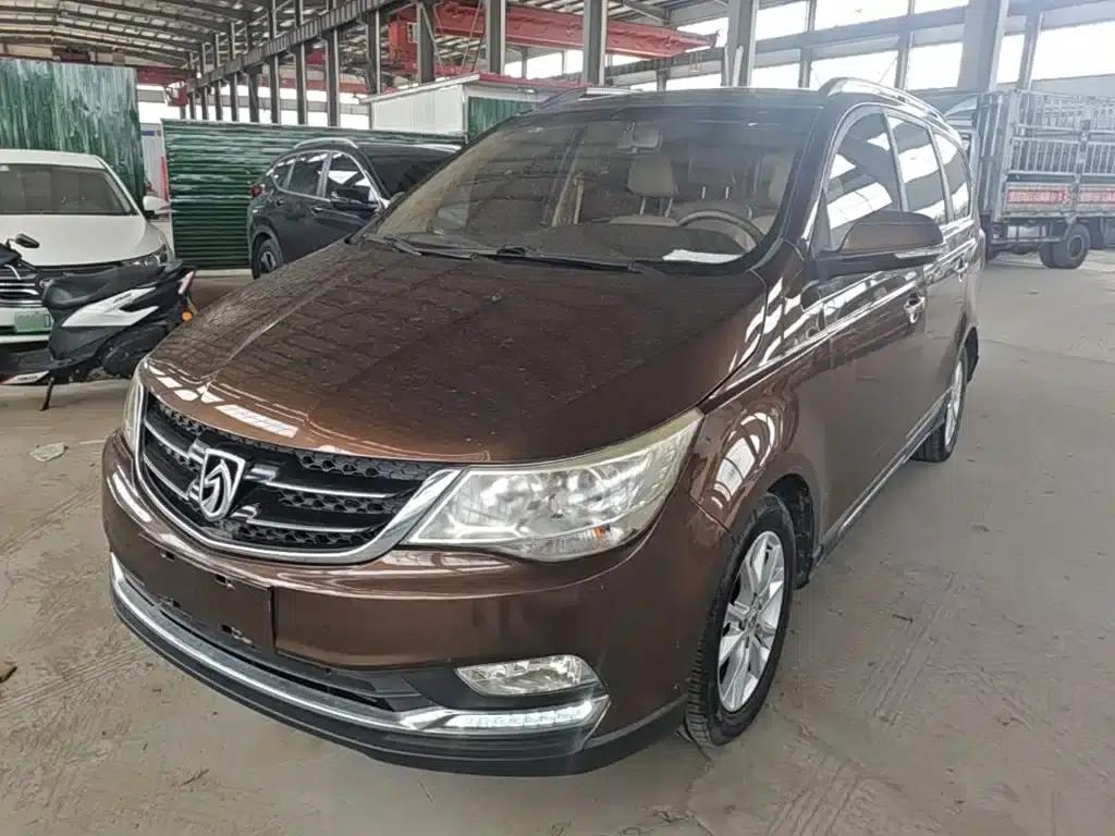 Baojun 730 2016 1.8L iAMT Luxury 7-seater — миниатюра 1