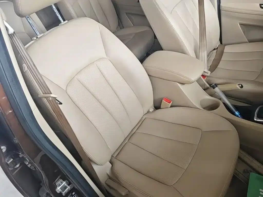 Baojun 730 2016 1.8L iAMT Luxury 7-seater — миниатюра 25