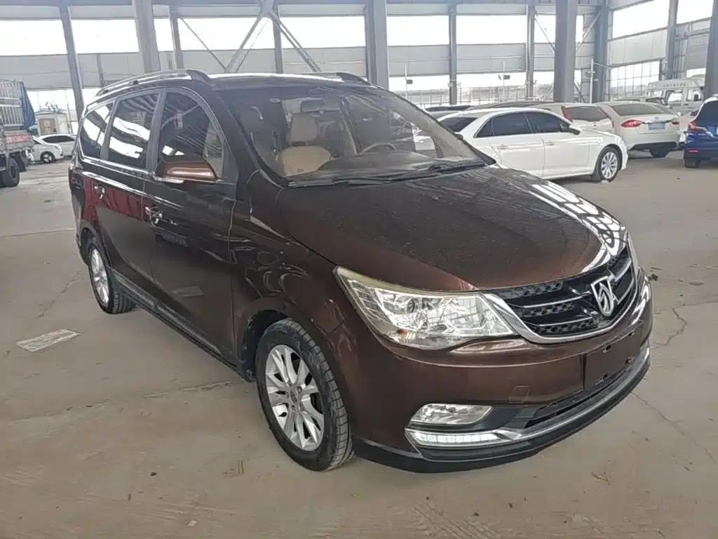 Baojun 730 2016 1.8L iAMT Luxury 7-seater — миниатюра 4