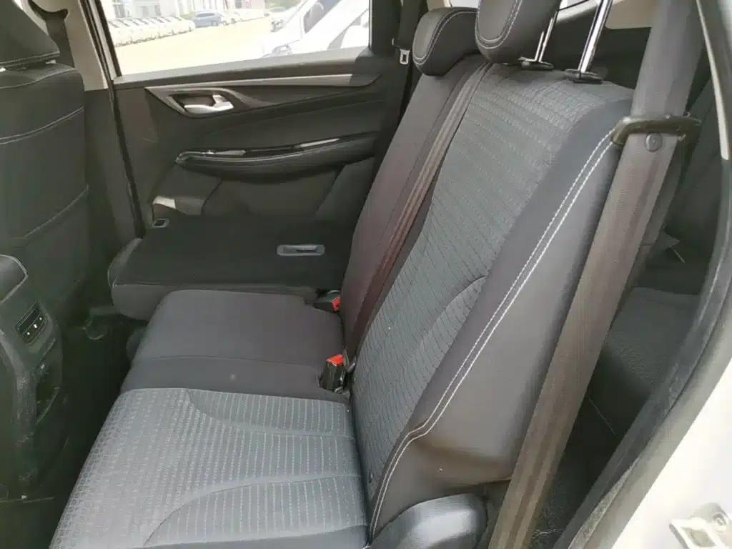 Baojun 730 2019 1.5T CVT Fashion 7-seater National V emission standard — миниатюра 17