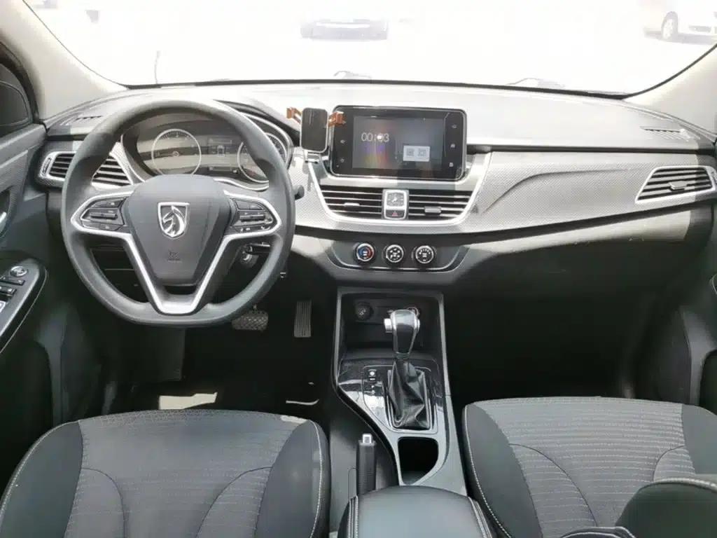 Baojun 730 2019 1.5T CVT Fashion 7-seater National V emission standard — миниатюра 10
