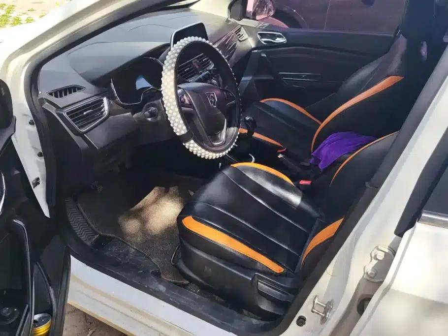 Baojun 310 2016 1.2L Manual Deluxe Edition — миниатюра 9