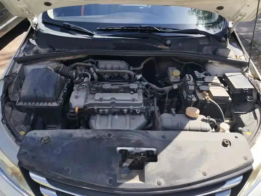 Baojun 310 2016 1.2L Manual Deluxe Edition — миниатюра 10