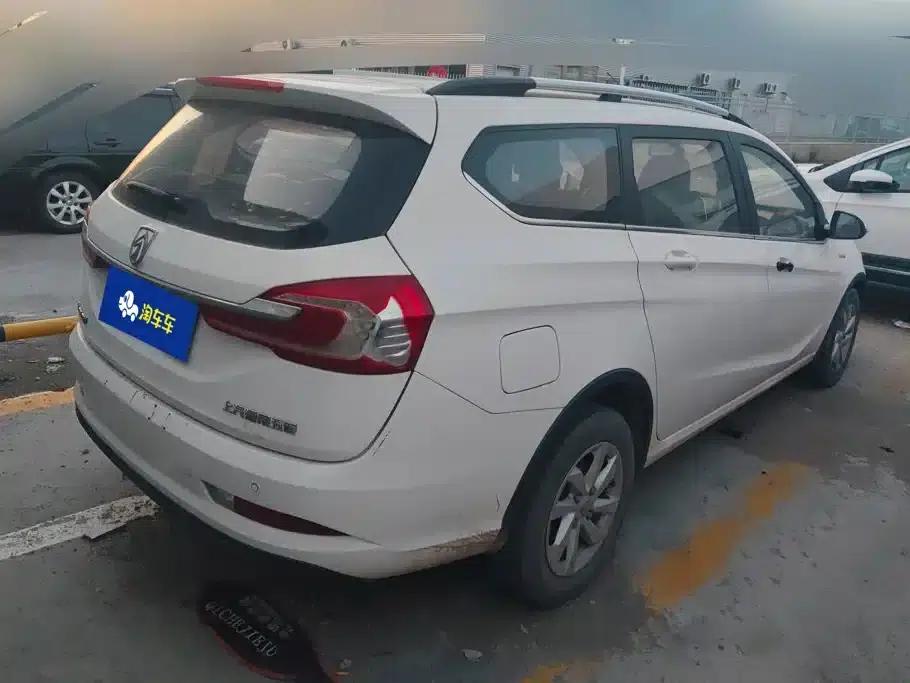 Baojun 310W 2017 1.5L Manual Comfort Model (National V Emission Standard) — миниатюра 3