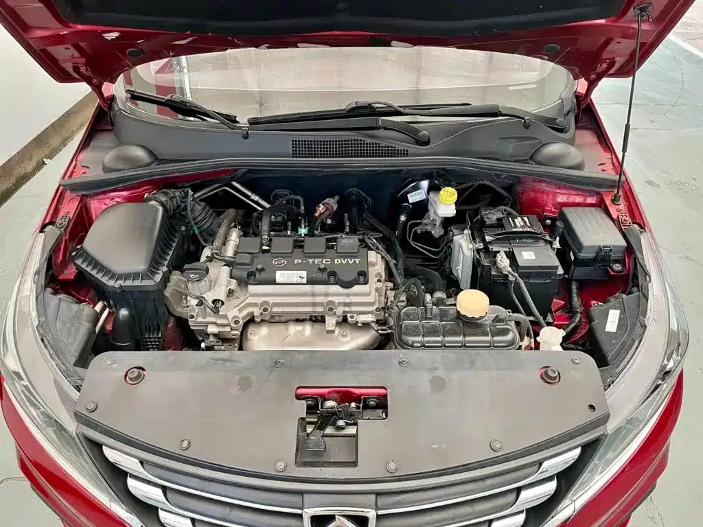 Baojun 310W 2017 1.5L Manual Fashion Edition (National V Emission Standard) — миниатюра 15
