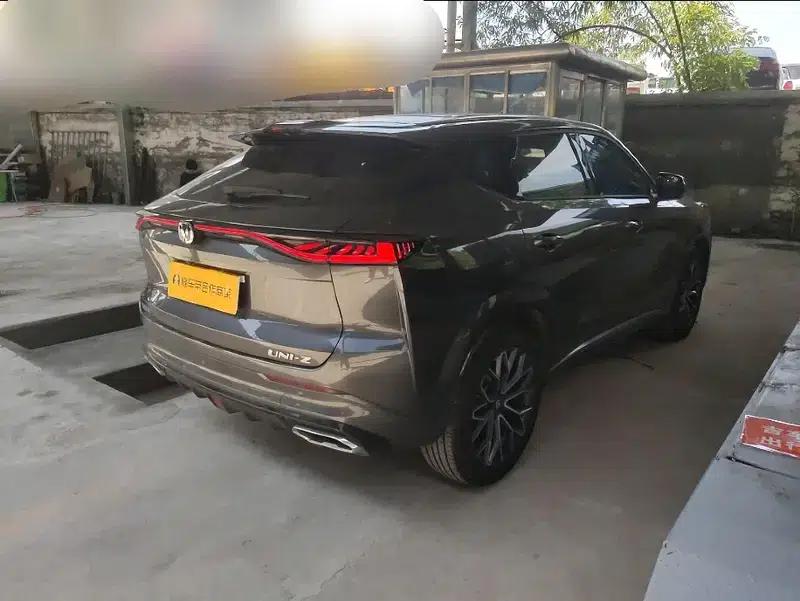 Changan UNI-Z 2025 1.5T DCT Luxury Edition — миниатюра 4