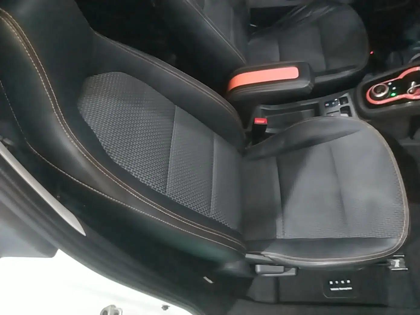 Chery QQ Little Ant 2019 4-Seater Smart Edition 30.6 kWh — миниатюра 19