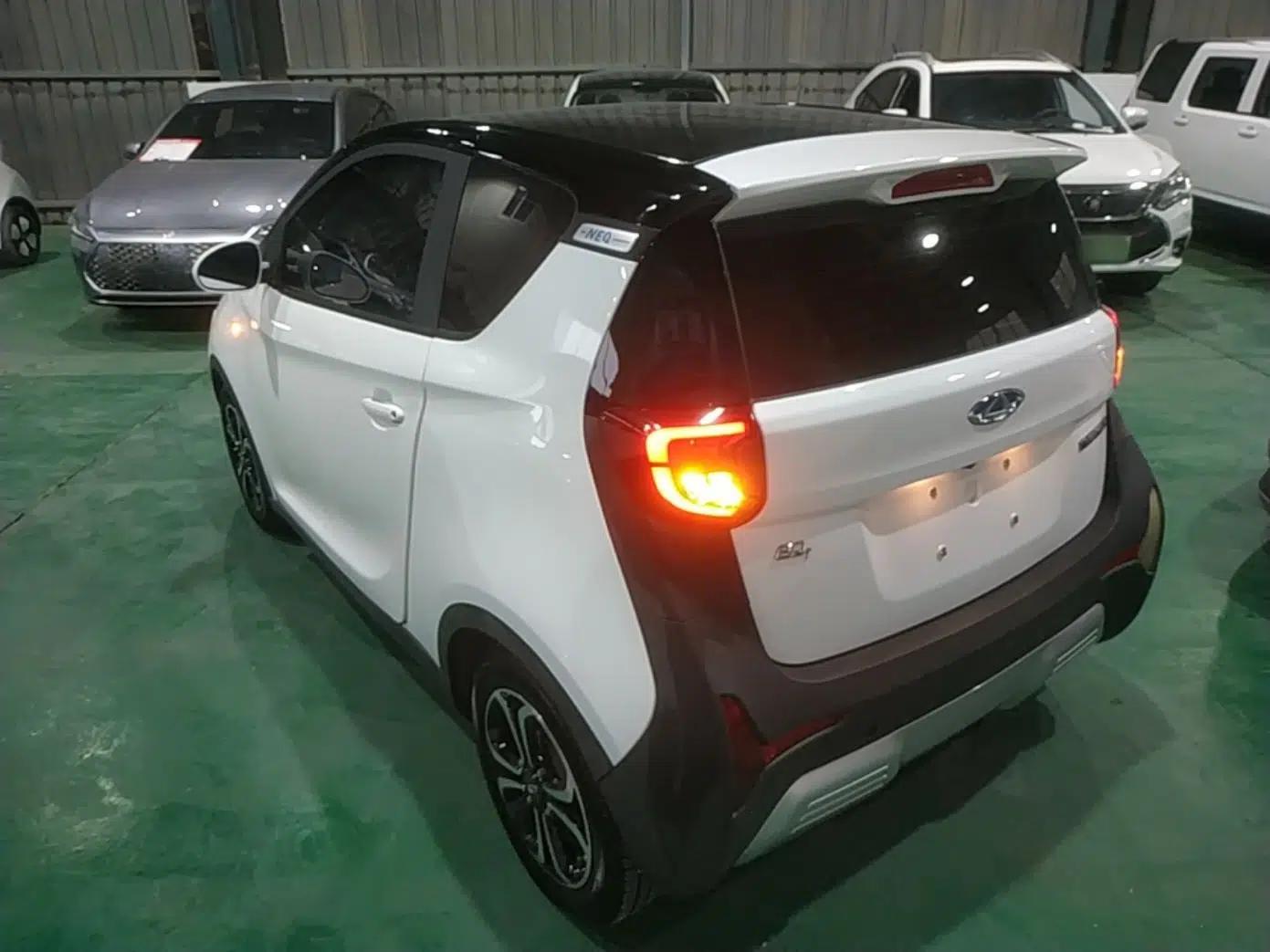 Chery QQ Little Ant 2019 4-Seater Smart Edition 30.6 kWh — миниатюра 4