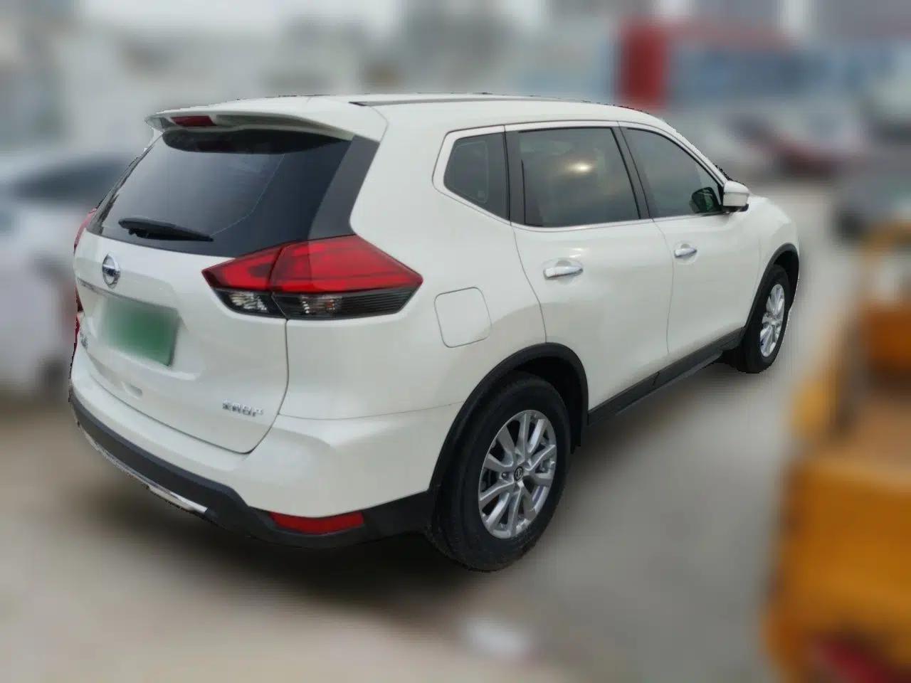 Nissan X-Trail 2022 2.0L Two-Wheel Drive Smart Connect Premium Edition — миниатюра 6