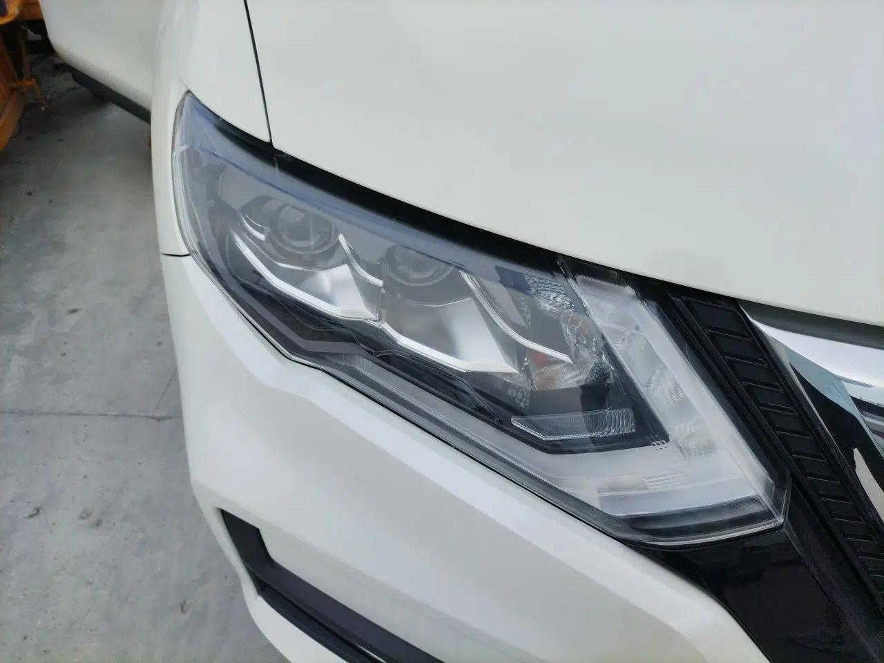 Nissan X-Trail 2022 2.0L Two-Wheel Drive Smart Connect Premium Edition — миниатюра 7