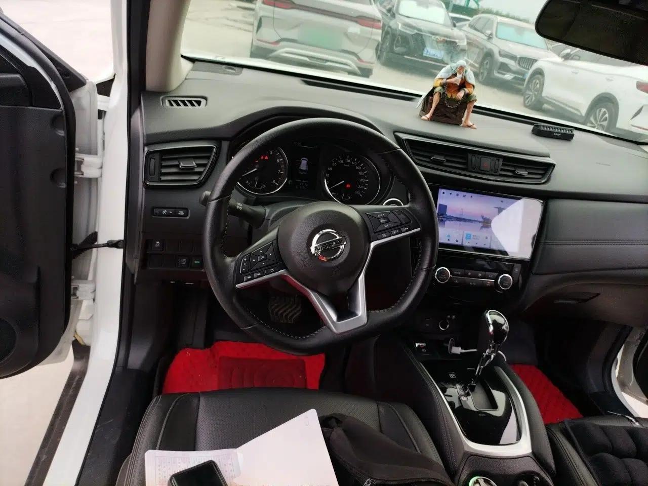 Nissan X-Trail 2022 2.0L Two-Wheel Drive Smart Connect Premium Edition — миниатюра 10
