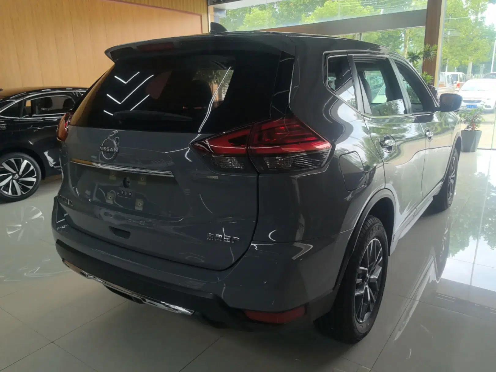 Nissan X-Trail 2025 Honor 2.0L Two-Wheel Drive Leading Edition — миниатюра 6