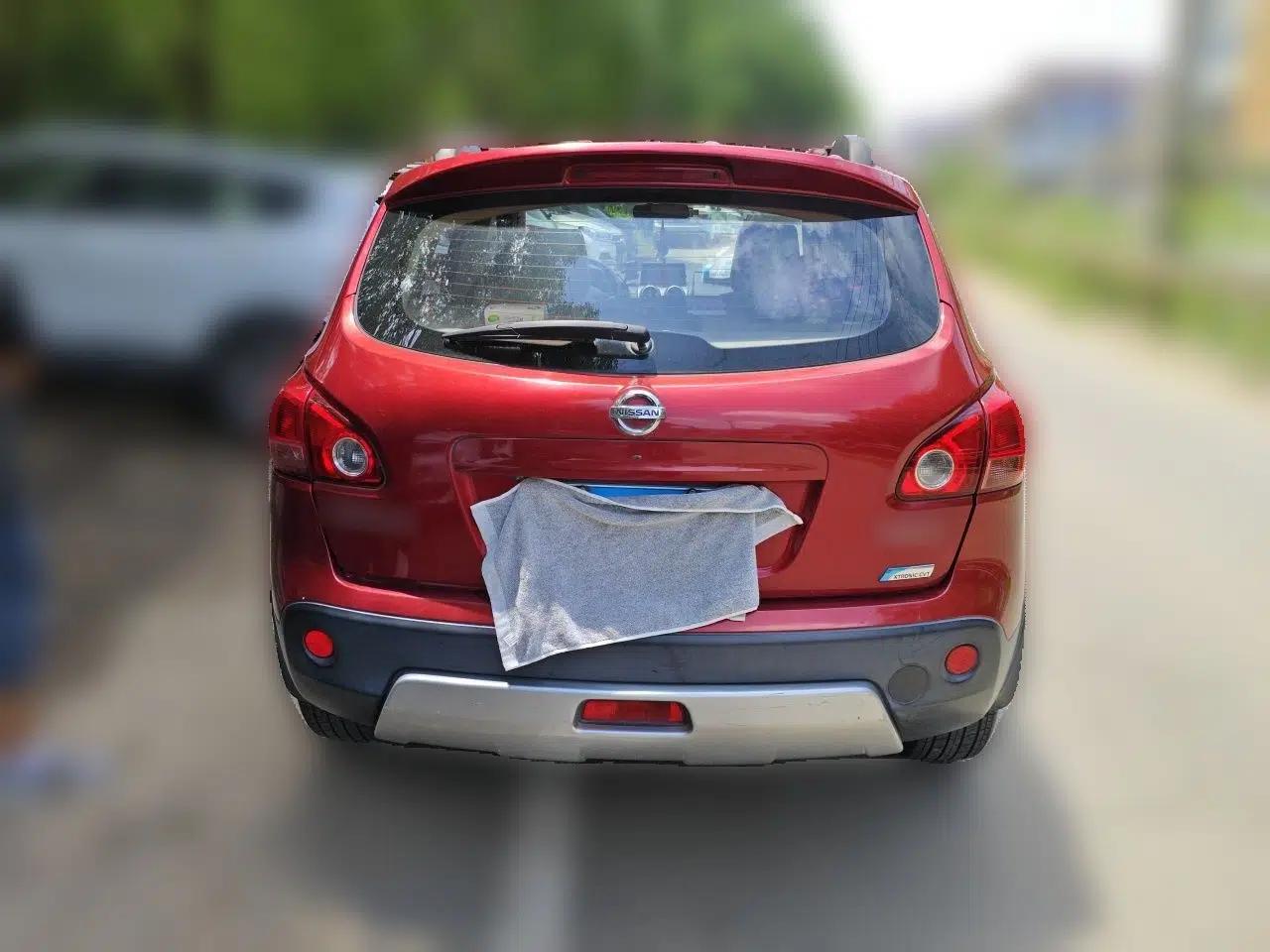 Nissan Qashqai 2011 2.0 XL Fire CVT 2WD — миниатюра 5