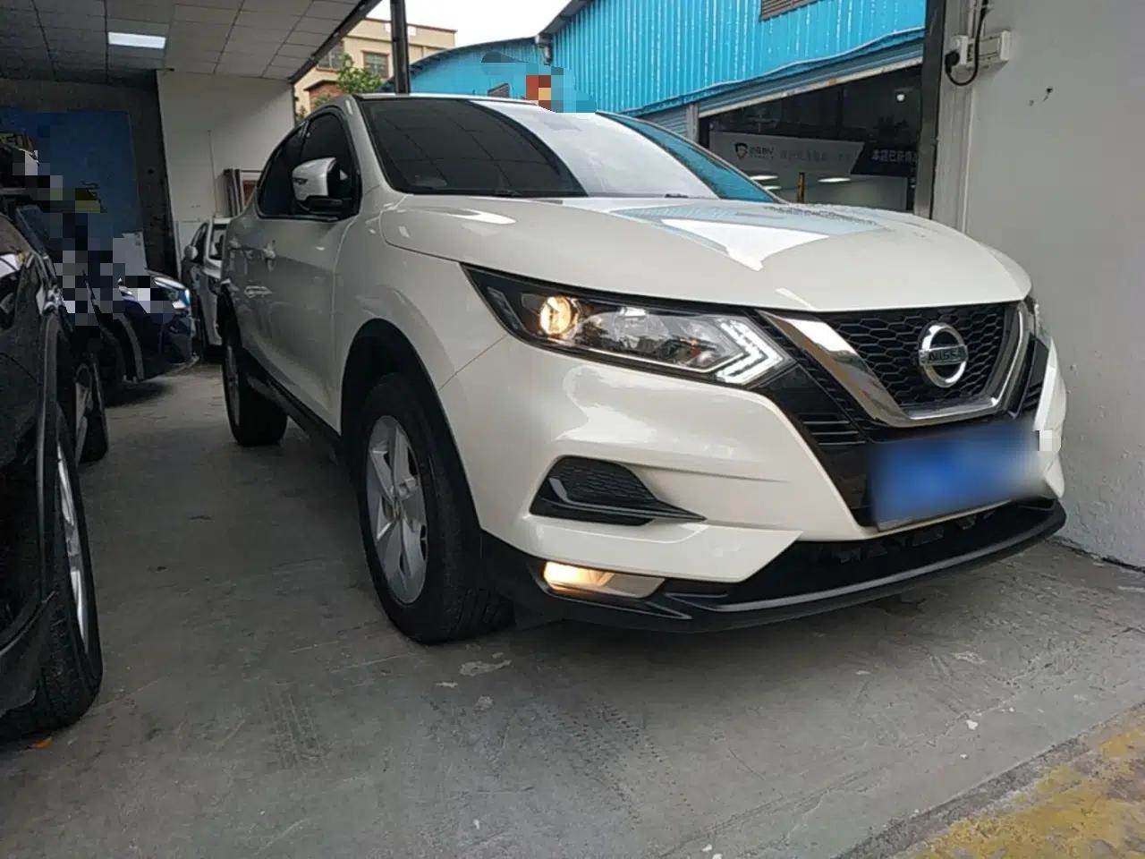 Nissan Qashqai 2022 2.0L CVT XV Smart Enjoyment Version — миниатюра 3