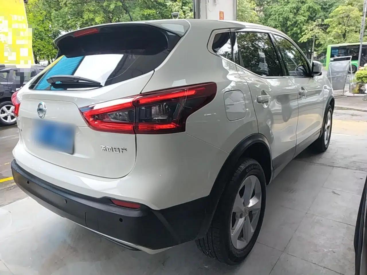 Nissan Qashqai 2022 2.0L CVT XV Smart Enjoyment Version — миниатюра 6