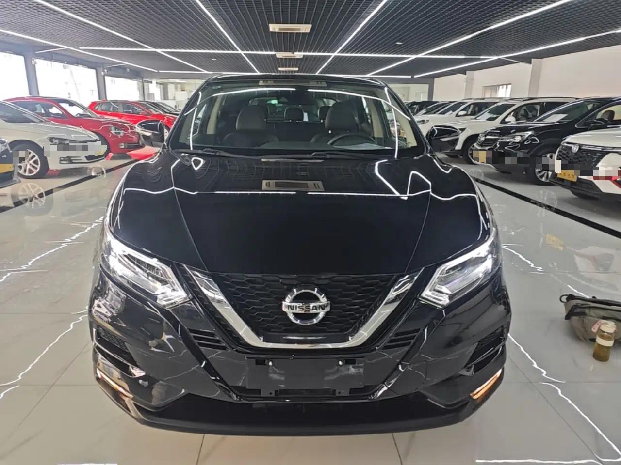 Nissan Qashqai 2019 2.0L CVT Luxury Edition — миниатюра 2