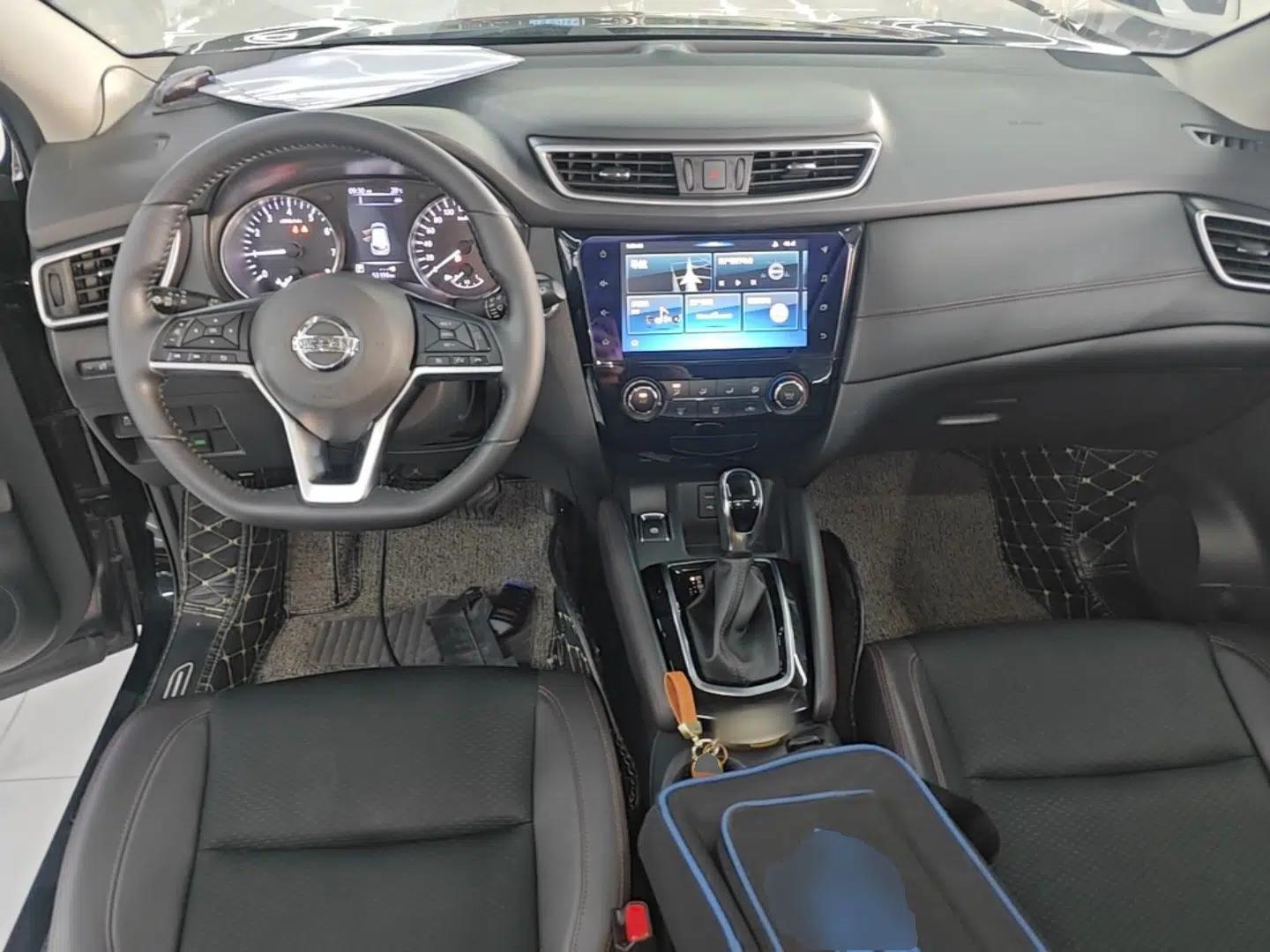 Nissan Qashqai 2019 2.0L CVT Luxury Edition — миниатюра 12