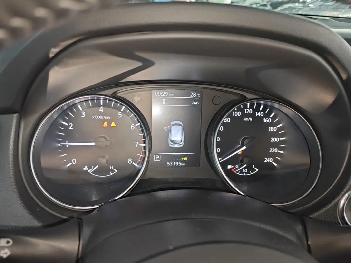 Nissan Qashqai 2019 2.0L CVT Luxury Edition — миниатюра 14