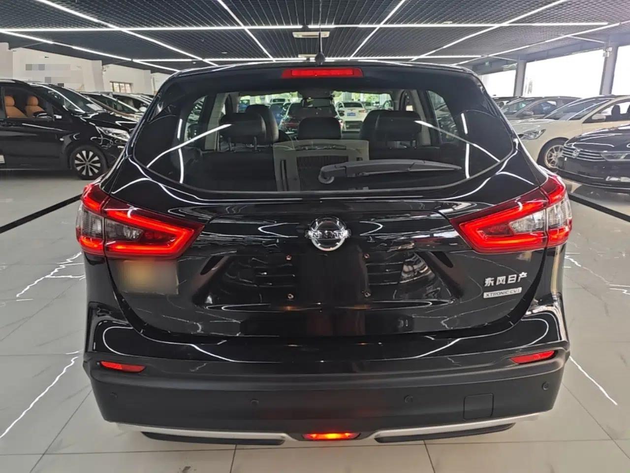 Nissan Qashqai 2019 2.0L CVT Luxury Edition — миниатюра 5
