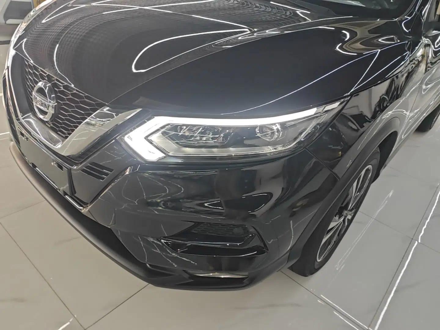 Nissan Qashqai 2019 2.0L CVT Luxury Edition — миниатюра 8