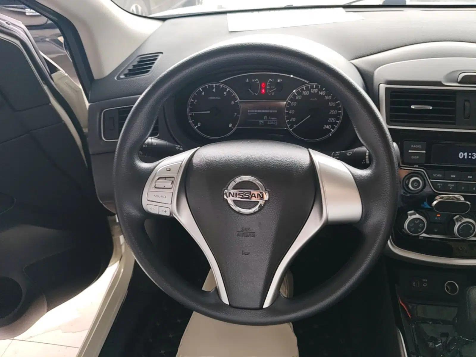Nissan Tiida 2021 1.6L CVT Cool Edition — миниатюра 13