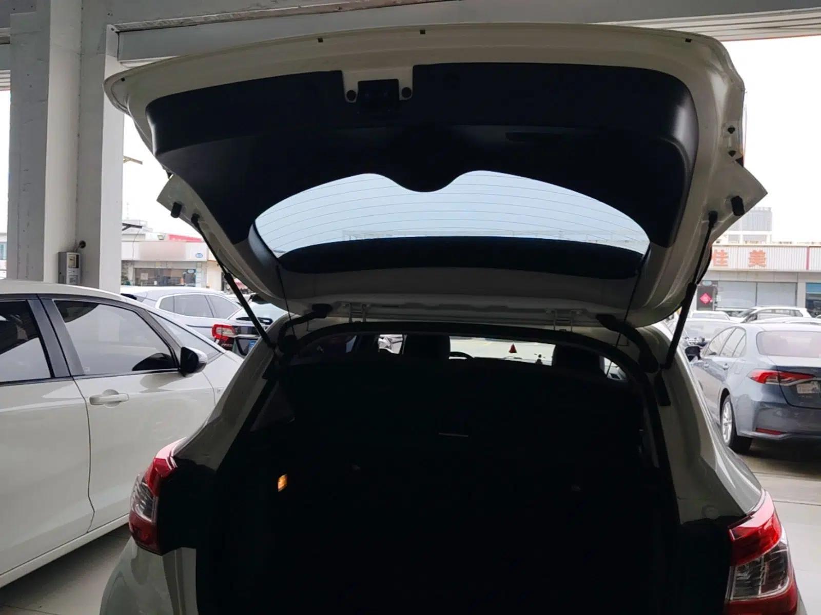 Nissan Tiida 2021 1.6L CVT Cool Edition — миниатюра 22