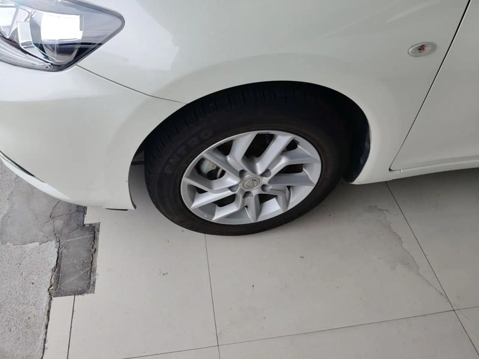 Nissan Tiida 2021 1.6L CVT Cool Edition — миниатюра 10